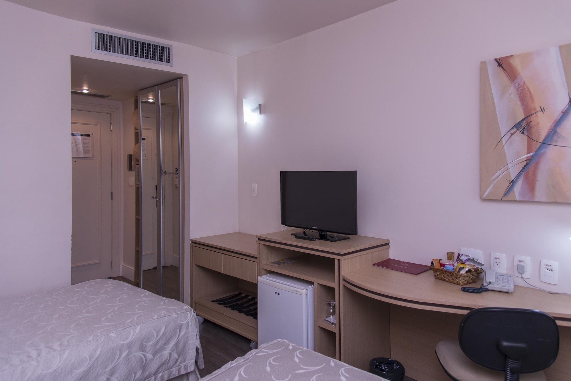 Dall'Onder Vittoria Hotel Бенту-Гонсалвис Экстерьер фото