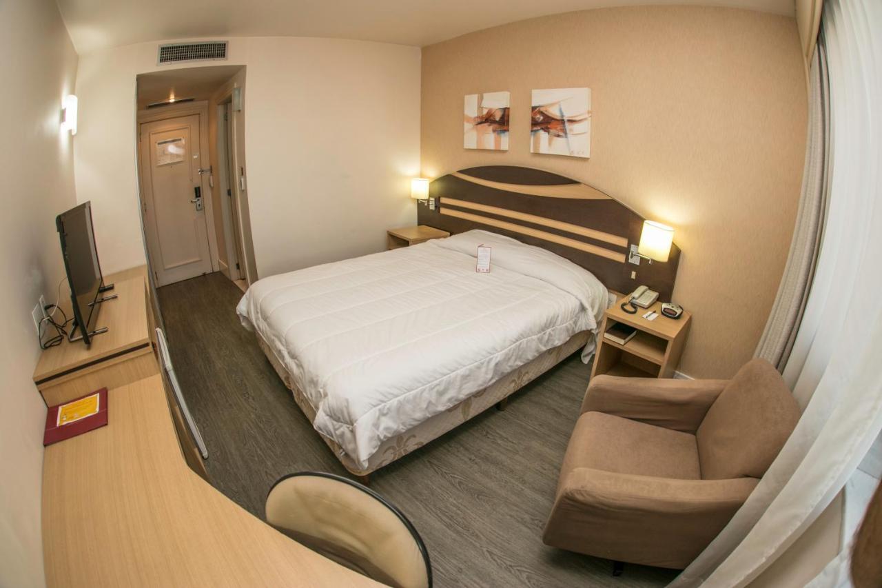 Dall'Onder Vittoria Hotel Бенту-Гонсалвис Экстерьер фото
