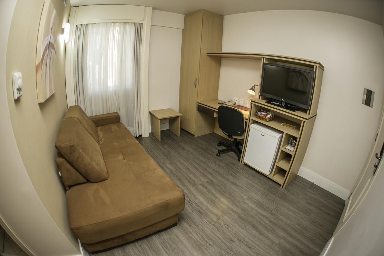 Dall'Onder Vittoria Hotel Бенту-Гонсалвис Экстерьер фото
